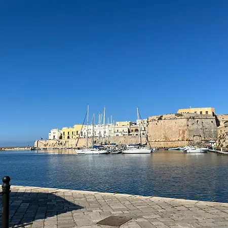 Apartment Le Finestre Sulla Torre - Gallipoli
